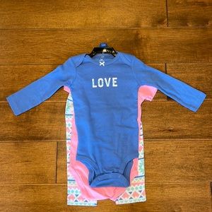 Carters 3 piece Onesies Outfit NEW 12 months